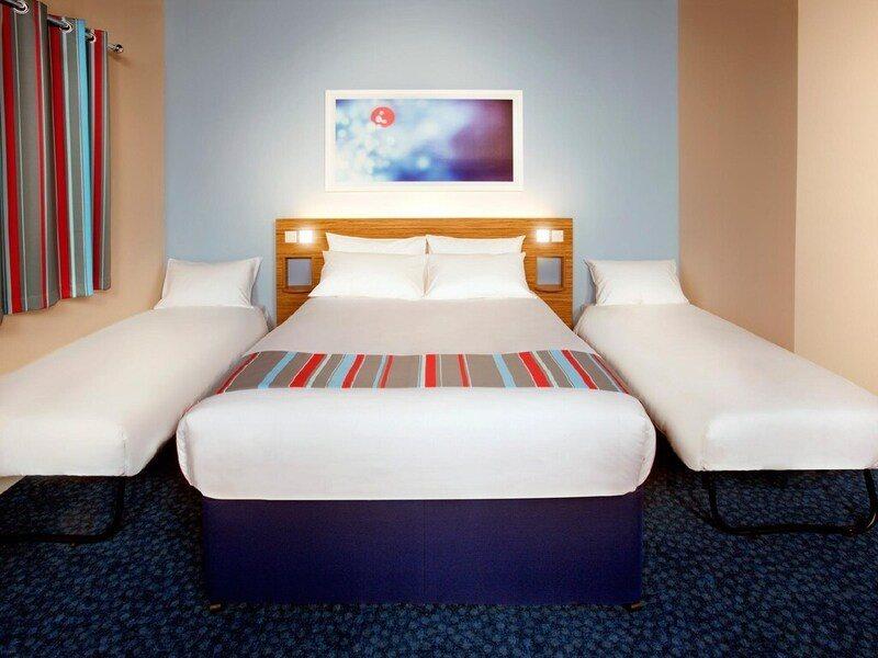 Travelodge Stafford M6 Екстериор снимка